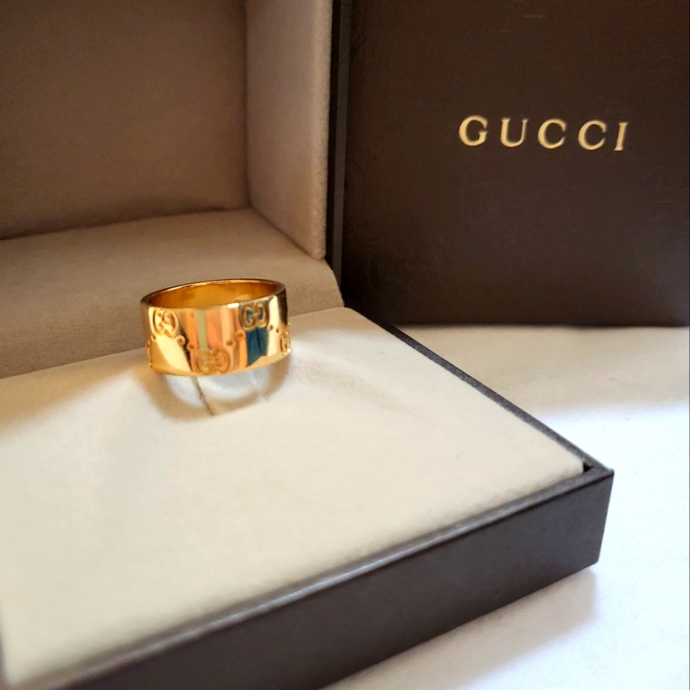 Authentic Gucci Icon Wide Ring in 18K [750] solid yellow gold - Picture 3 of 10